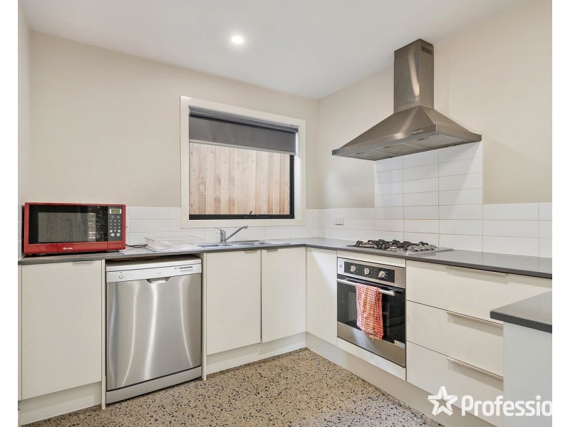 4/27 Cave Hill Road, Lilydale VIC 3140
