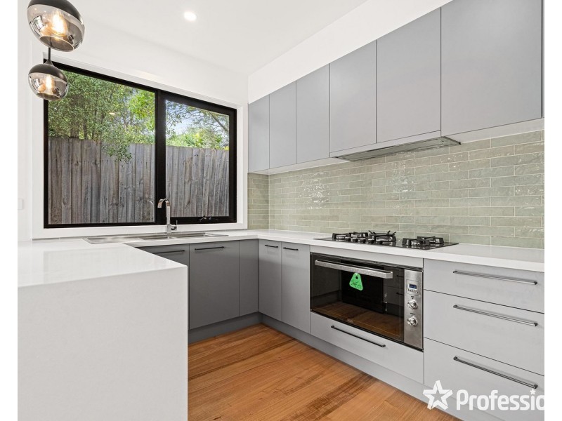 115A Rolling Hills Road, Chirnside Park VIC 3116
