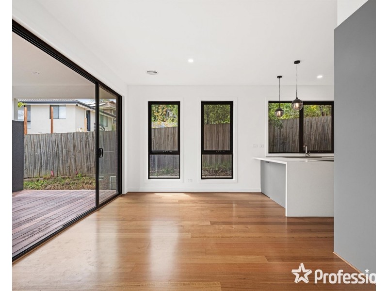 115A Rolling Hills Road, Chirnside Park VIC 3116
