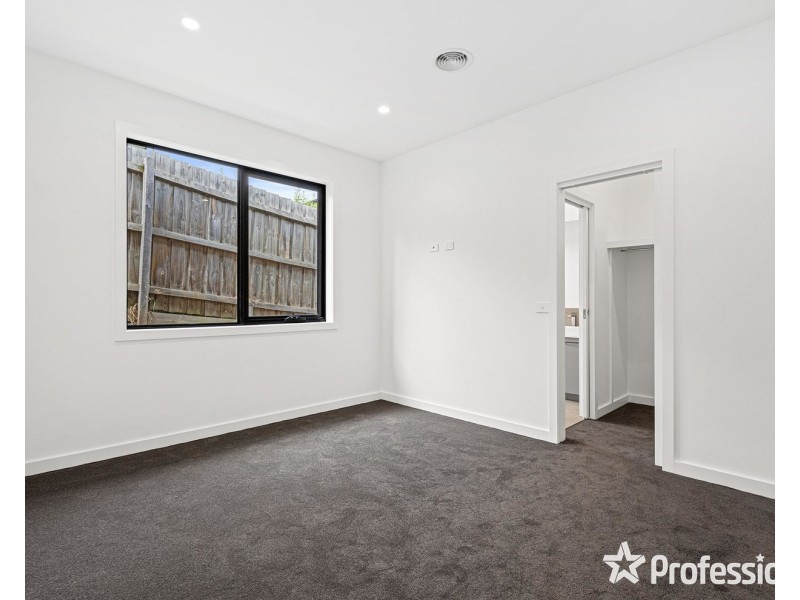 115A Rolling Hills Road, Chirnside Park VIC 3116