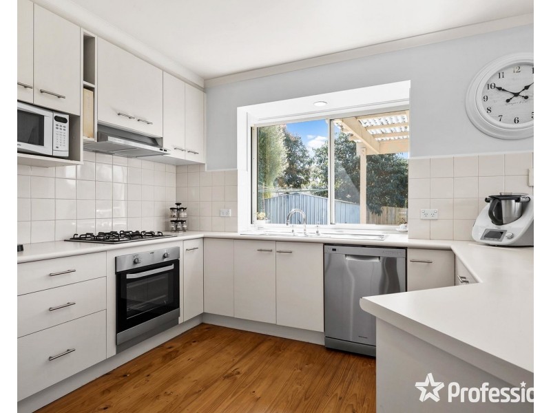 6 The Circuit, Lilydale VIC 3140