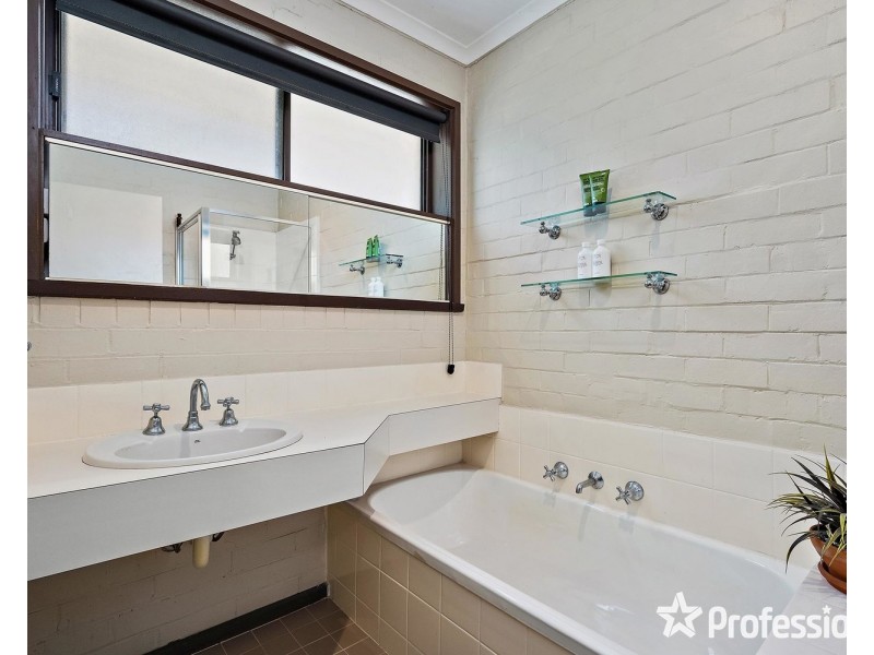 3/11 Jules Court, Yarra Glen VIC 3775