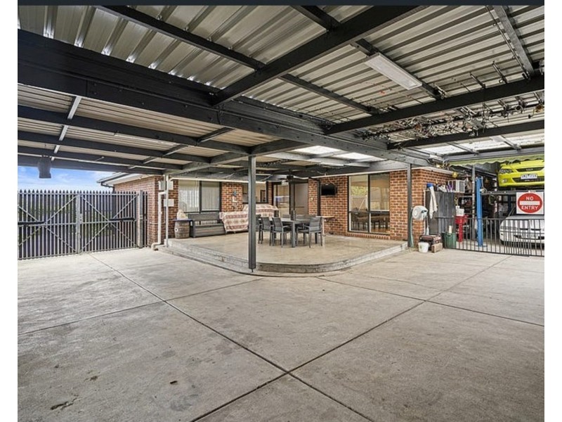 5 Circle Ridge, Chirnside Park VIC 3116