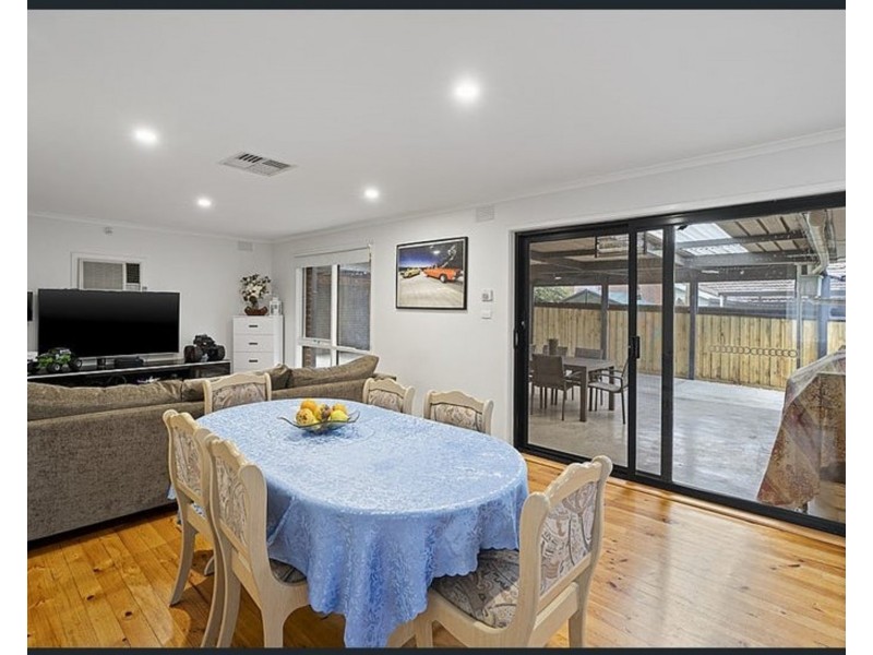 5 Circle Ridge, Chirnside Park VIC 3116