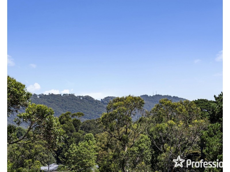 51-53 Russell Street, Mount Evelyn VIC 3796