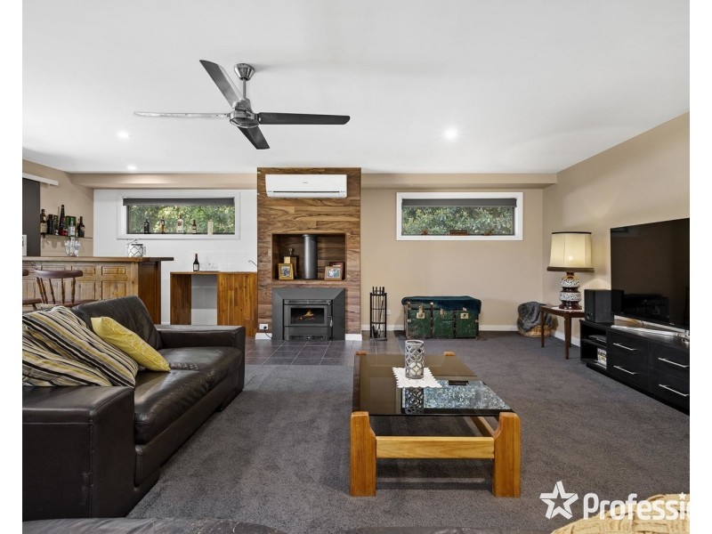 51-53 Russell Street, Mount Evelyn VIC 3796