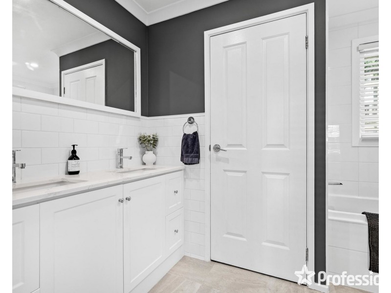 26 Huntingdale Drive, Chirnside Park VIC 3116