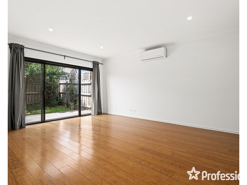 3/50 Lewis Road, Wantirna South VIC 3152