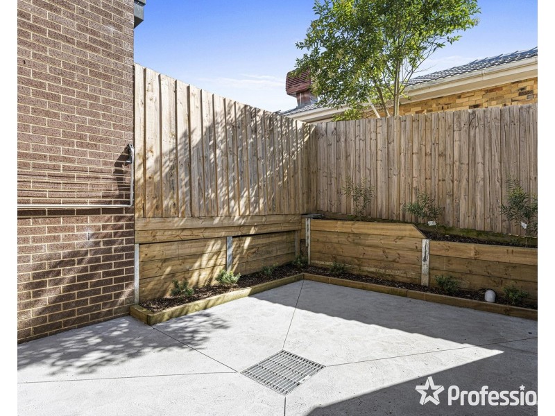 1/62 Croydondale Drive, Mooroolbark VIC 3138