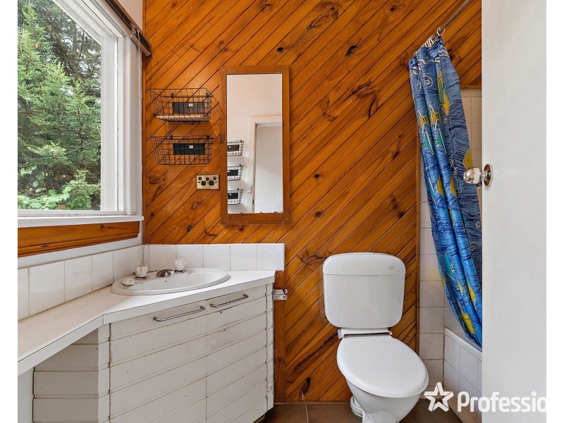 94 Mangans Road, Lilydale VIC 3140