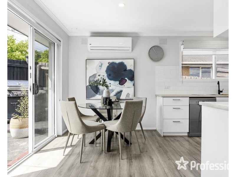 15 Balmoral Street, Kilsyth VIC 3137