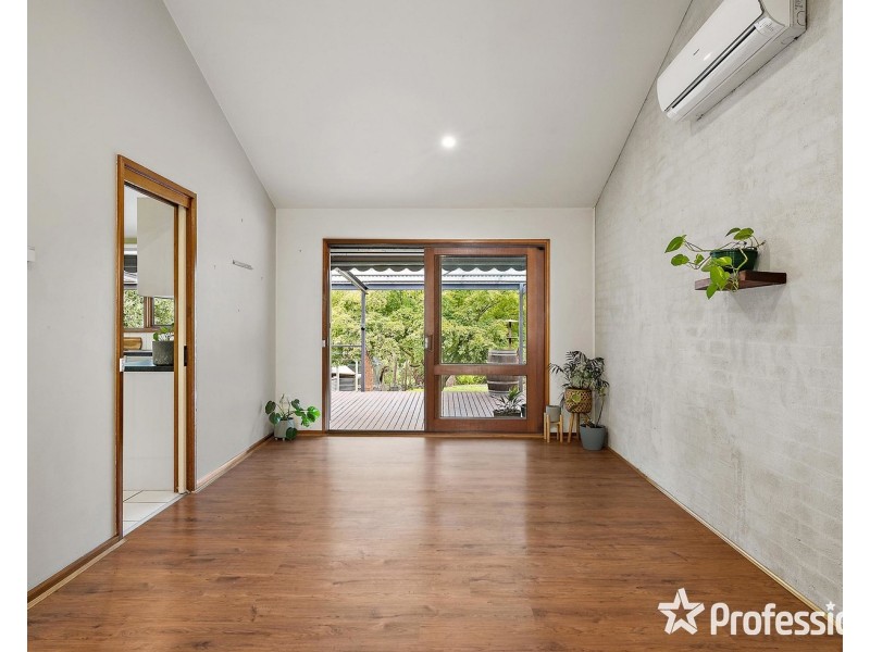 88 Lusatia Park Road, Woori Yallock VIC 3139