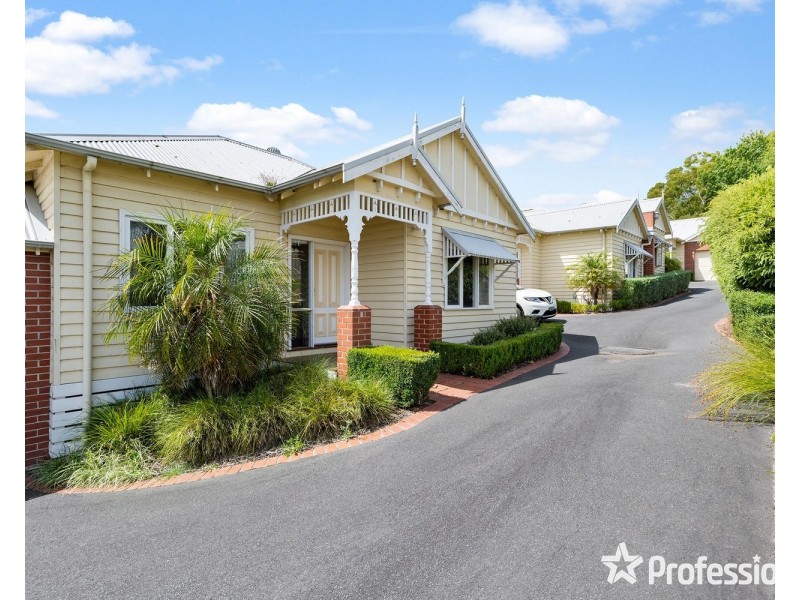 2/5 Albert Road, Lilydale VIC 3140