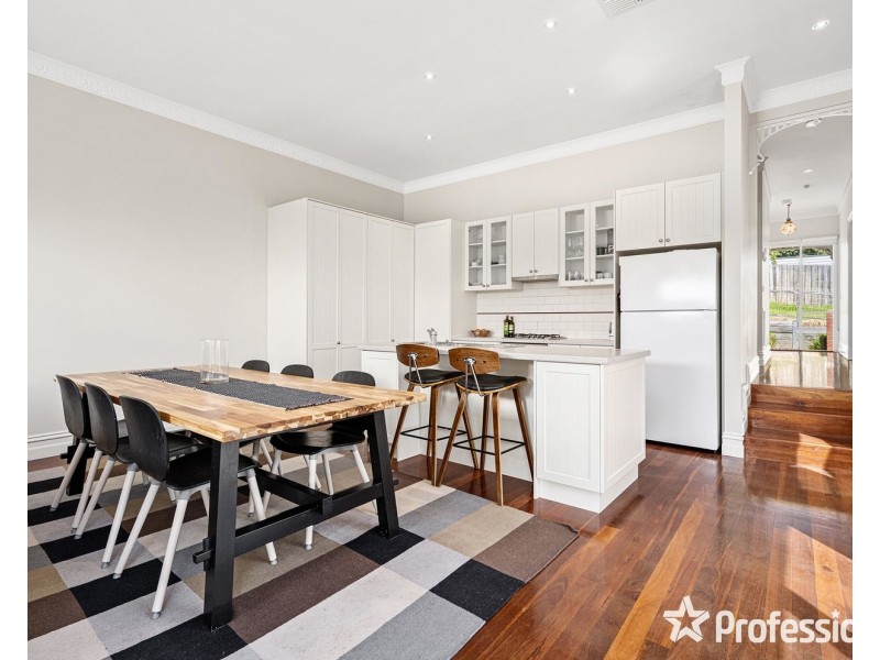 2/5 Albert Road, Lilydale VIC 3140