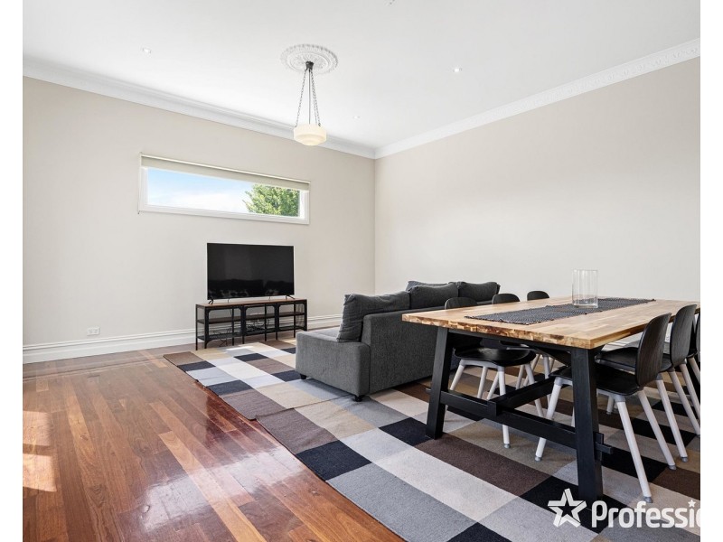 2/5 Albert Road, Lilydale VIC 3140