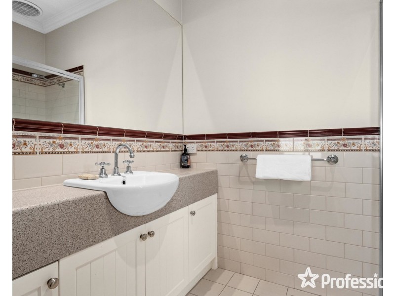 2/5 Albert Road, Lilydale VIC 3140