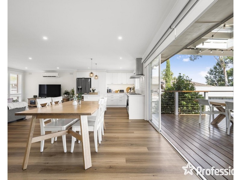 42 Lauriston Drive, Coldstream VIC 3770
