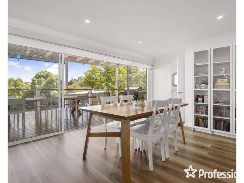42 Lauriston Drive, Coldstream VIC 3770