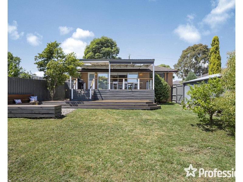 42 Lauriston Drive, Coldstream VIC 3770
