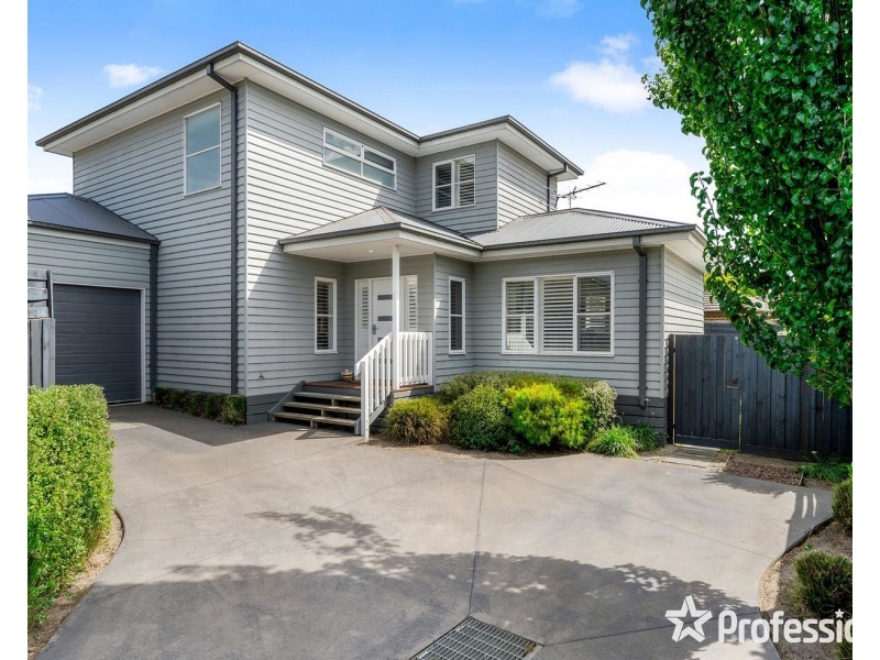 5A Julie Road, Croydon VIC 3136