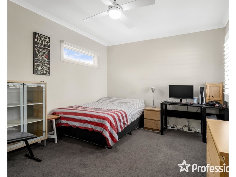 5A Julie Road, Croydon VIC 3136