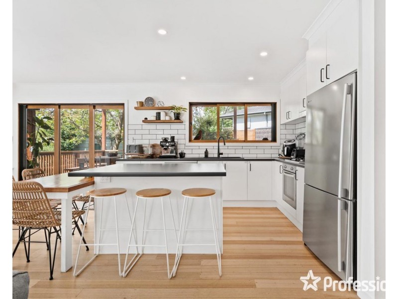 2 Merrigum Lane, Belgrave VIC 3160