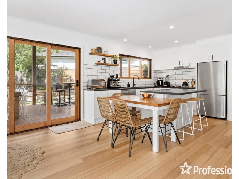 2 Merrigum Lane, Belgrave VIC 3160