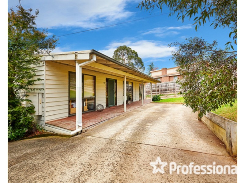 66 Roseman Road, Chirnside Park VIC 3116