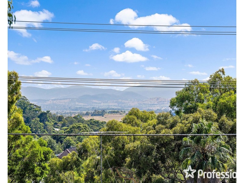 104 Alexandra Road, Lilydale VIC 3140