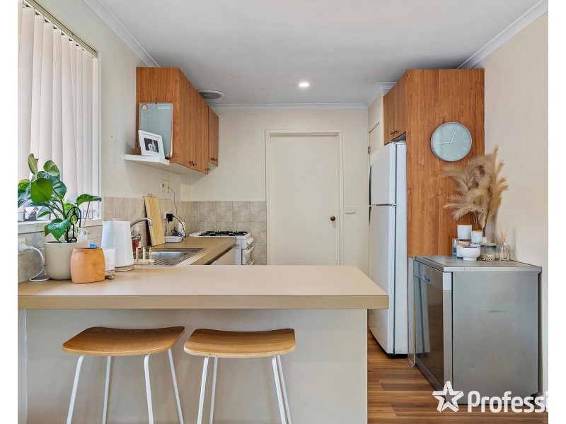 4/6 Mc Comb Street, Lilydale VIC 3140
