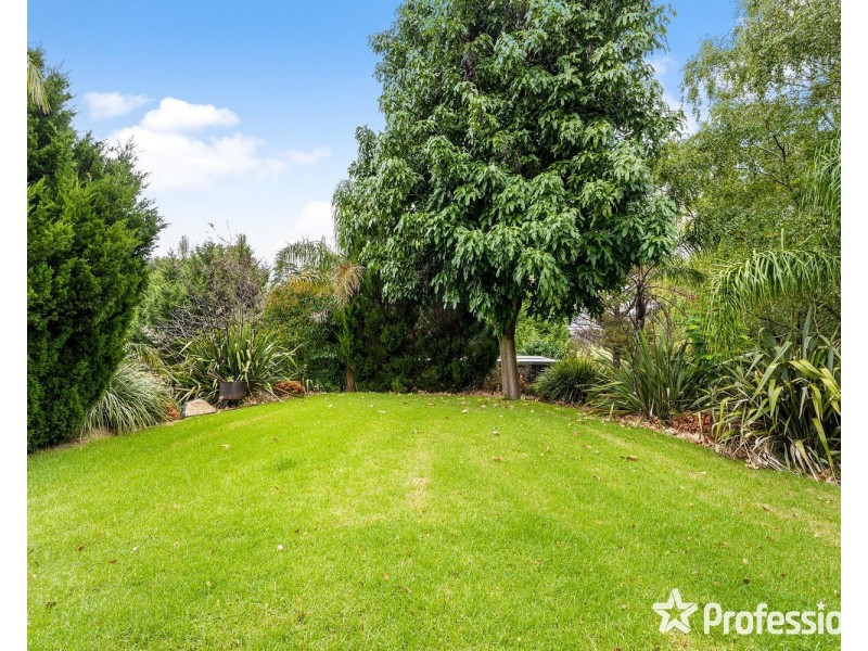 12 Old Gippsland Road, Lilydale VIC 3140