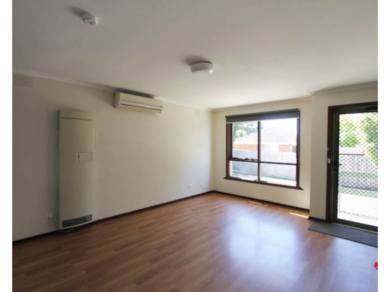 2/16 Gladstone Street, Lilydale VIC 3140