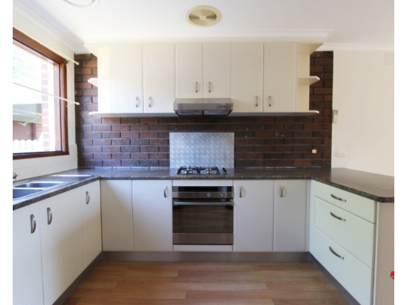 2/16 Gladstone Street, Lilydale VIC 3140