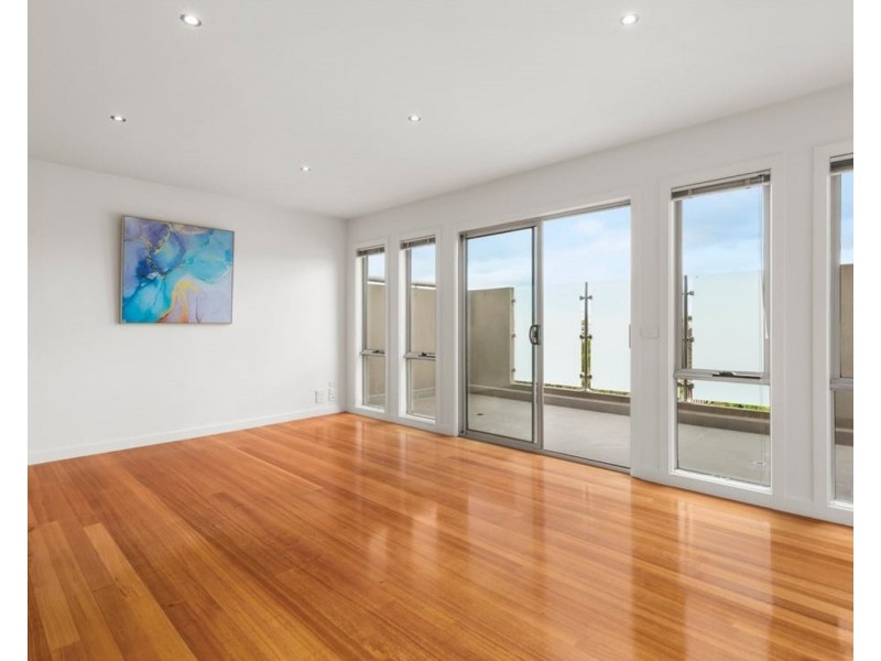 2/7 scanlan Street, Bentleigh East VIC 3165