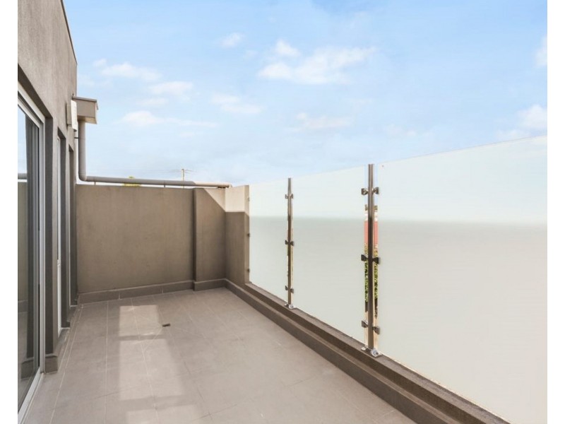 2/7 scanlan Street, Bentleigh East VIC 3165