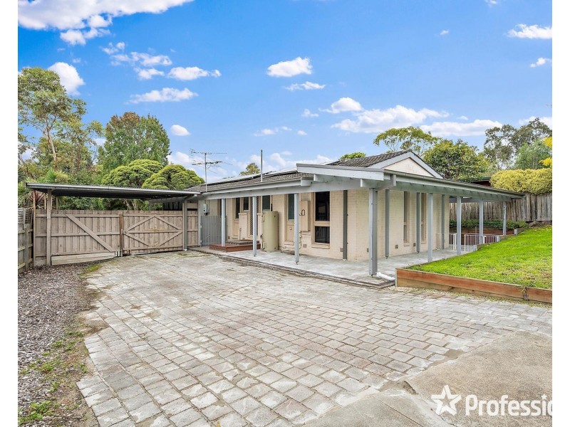 9 Anaba Court, Mooroolbark VIC 3138