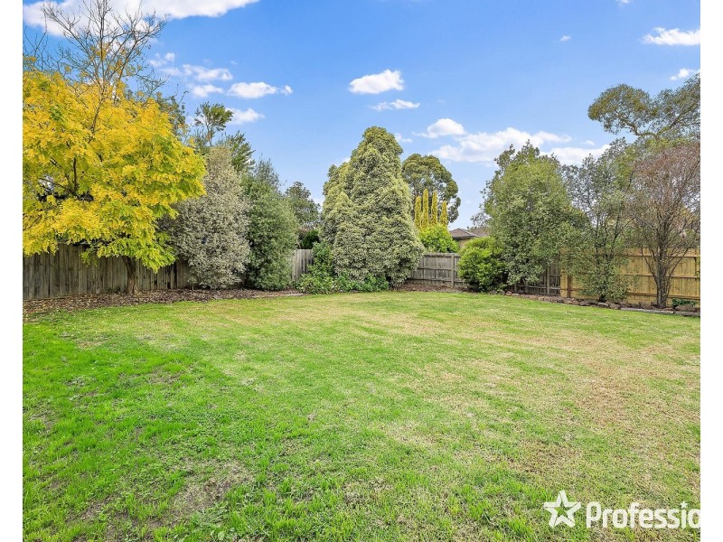 9 Anaba Court, Mooroolbark VIC 3138