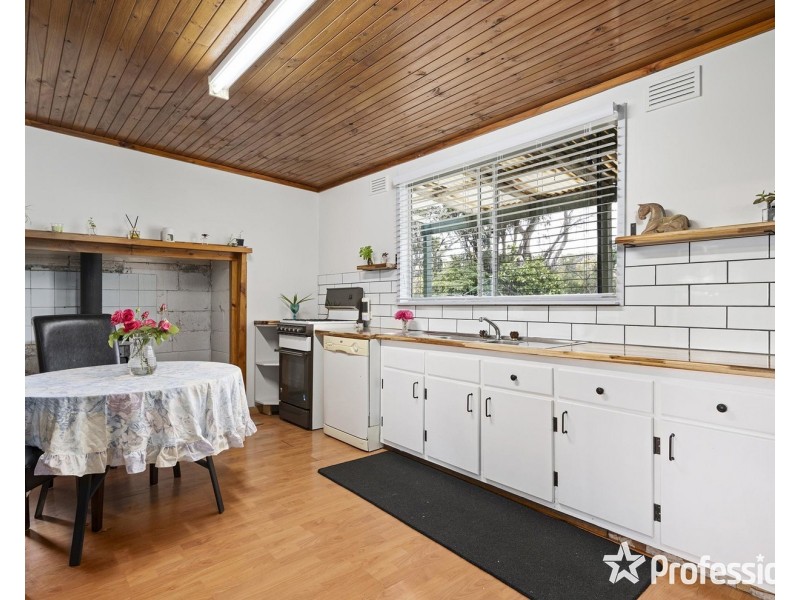 50 Johns Crescent, Mount Evelyn VIC 3796