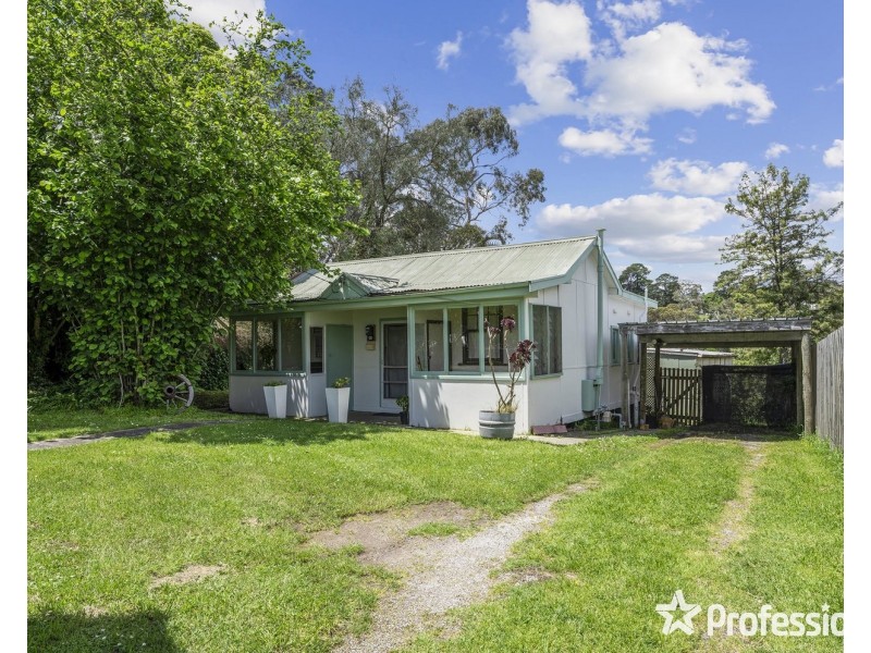 50 Johns Crescent, Mount Evelyn VIC 3796