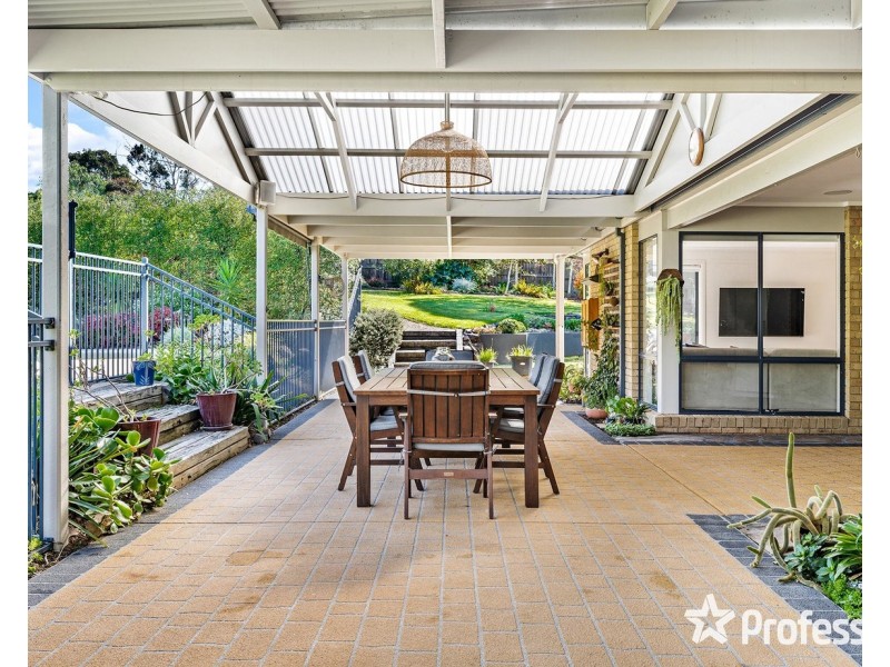 14 Kameel Drive, Yarra Glen VIC 3775
