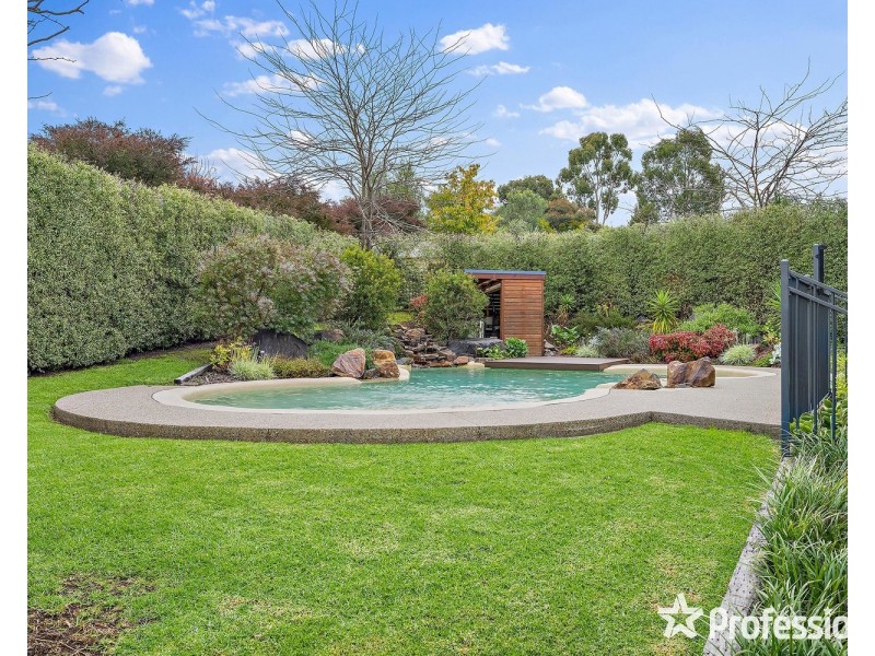14 Kameel Drive, Yarra Glen VIC 3775