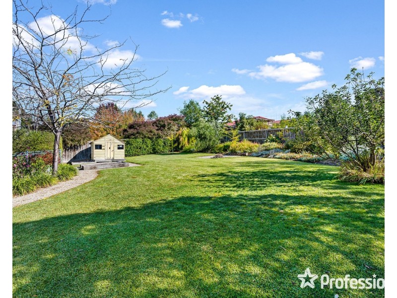 14 Kameel Drive, Yarra Glen VIC 3775