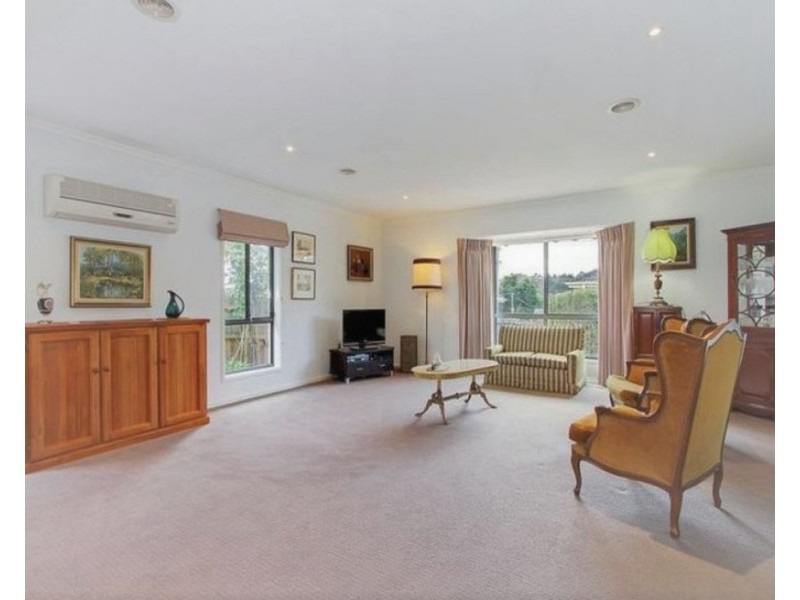 40a Cardigan Road, Mooroolbark VIC 3138
