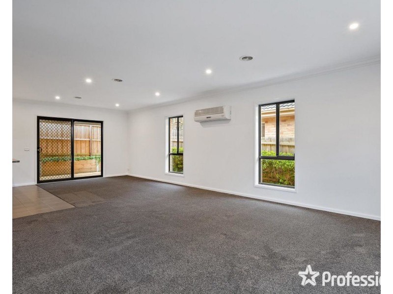 40a Cardigan Road, Mooroolbark VIC 3138