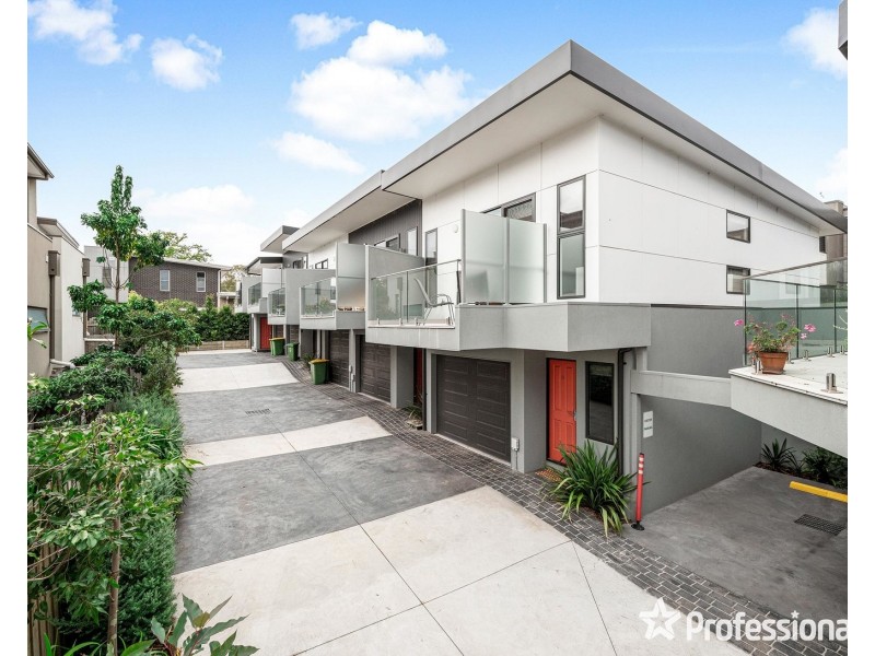 3 Charlie Close, Lilydale VIC 3140