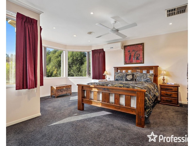 14 Aberdeen Drive, Lilydale VIC 3140