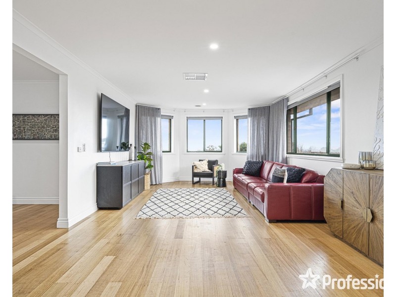 15 Drummer Hill Lane, Mooroolbark VIC 3138