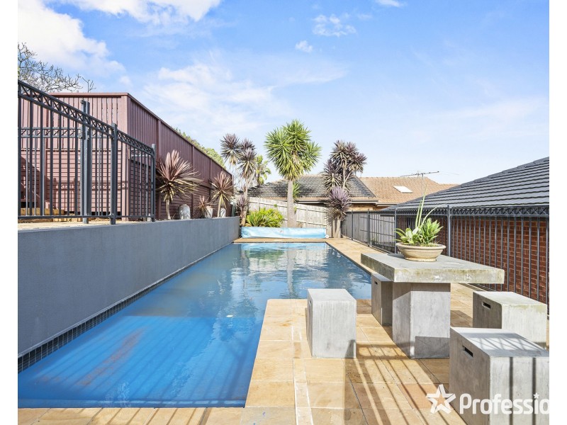 15 Drummer Hill Lane, Mooroolbark VIC 3138