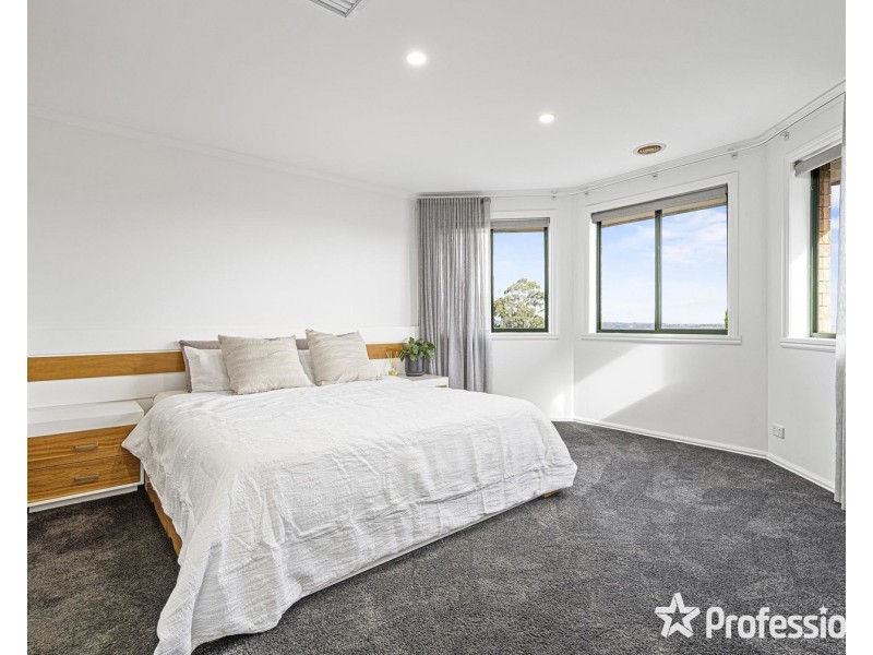 15 Drummer Hill Lane, Mooroolbark VIC 3138