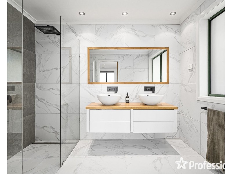 15 Drummer Hill Lane, Mooroolbark VIC 3138